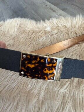 MICHAEL Michael Kors Black Belt with Tortoiseshell-Pattern Buckle and Gold Trim